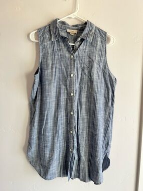 LOFT Blue Striped Sleeveless Button-Down Shirt